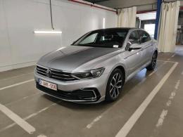 Volkswagen Passat 1.4 PHEV GTE Pano Virtual Matrix Sport-Seats CarPlay Navi-Pro Klima PDC...