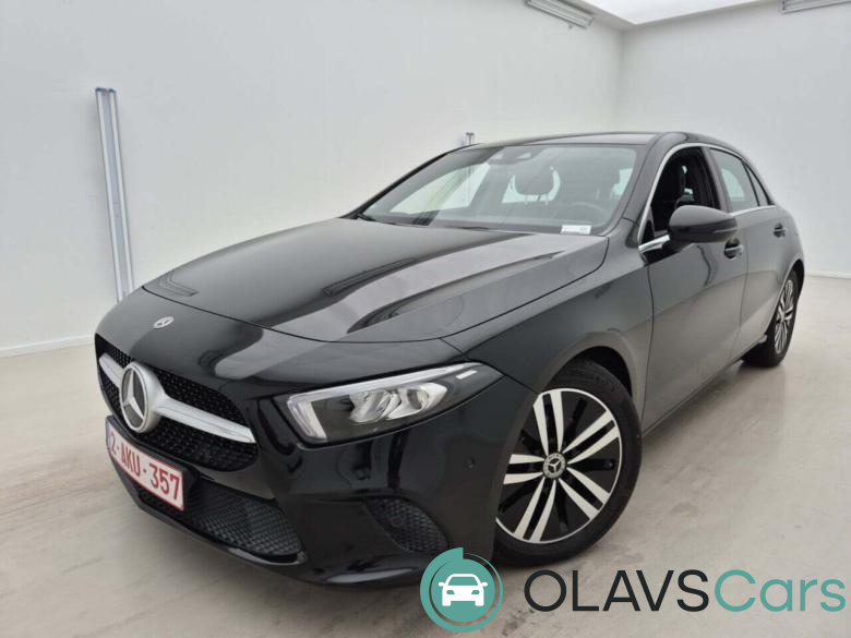 Mercedes A 180 d Aut. Progressive LED Widescreen Ambient CarPlay Navi Sport-Leather Camera Klima PDC ...