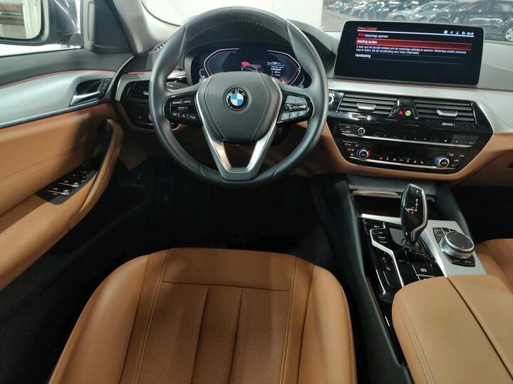 BMW 518 d Aut. Pano LED LC-Pro Ambient Navi Leather Camera KeylessGo Klima PDC ... #5