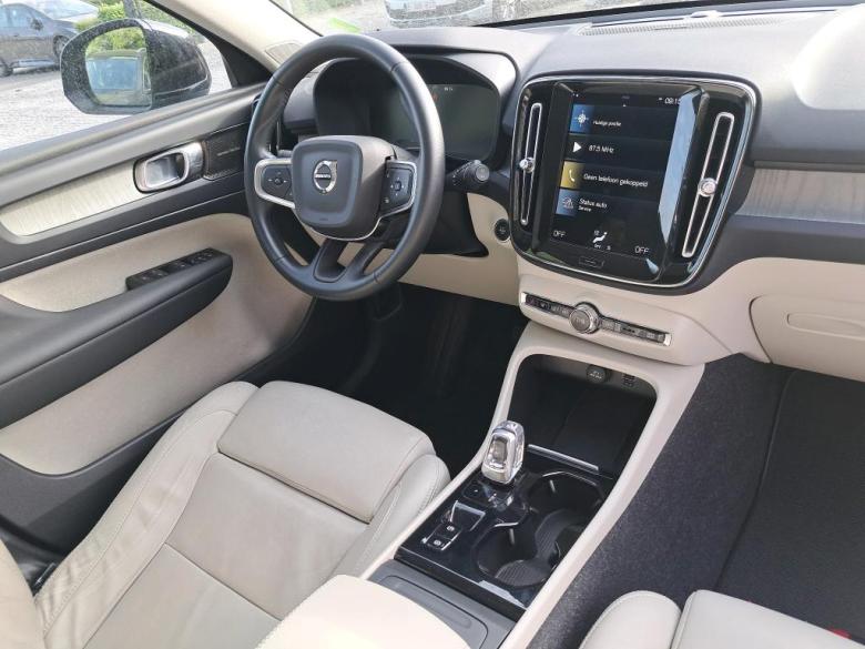 Volvo XC40 T2 Aut. Inscription Pano Harman/Kardon LED Virtual Navi Sport-Leather Klima PDC ... #3