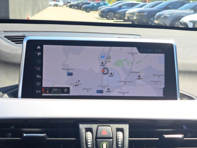 BMW X1 sDrive18i Navi Leather Klima PDC ... #4